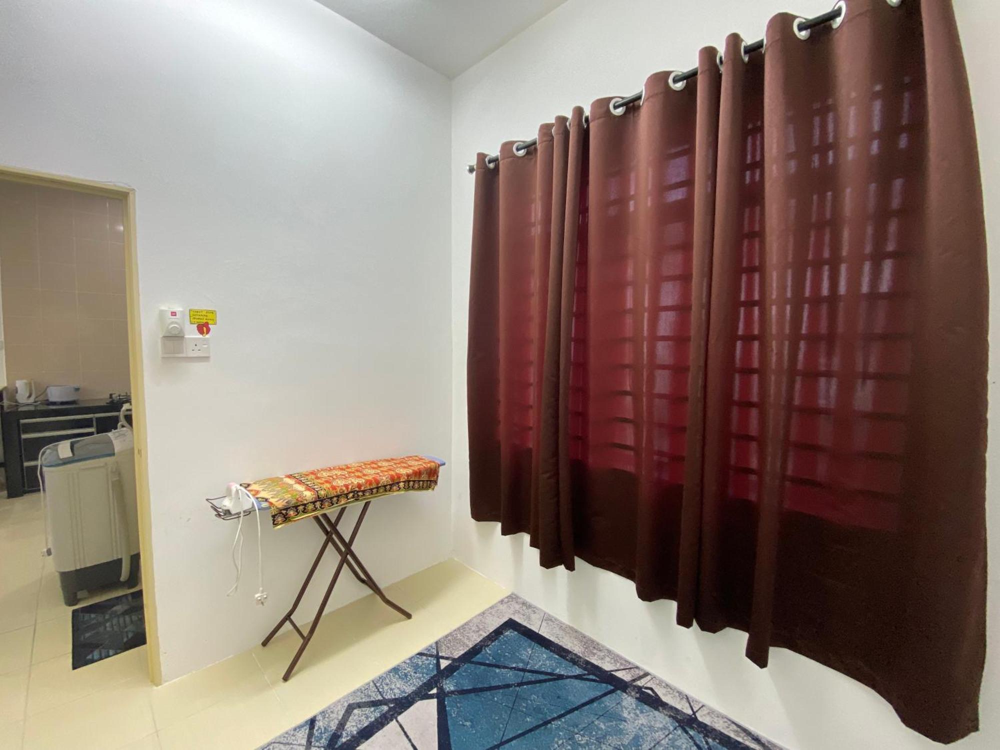 Homestay Cikgu Ahmed Batu Kikir Экстерьер фото